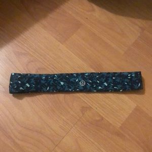 Lululemon headband